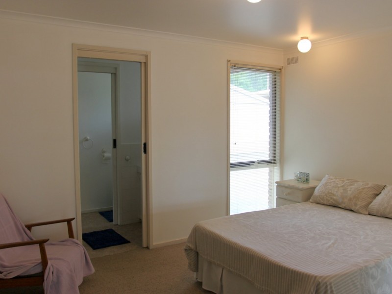 33 Rose Street, Alexandra VIC 3714