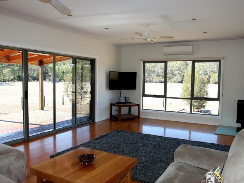 1202 Yarck Road, Yarck VIC 3719
