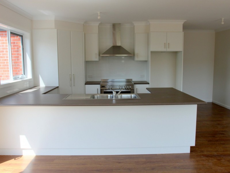 33 Johnston Street, Alexandra VIC 3714