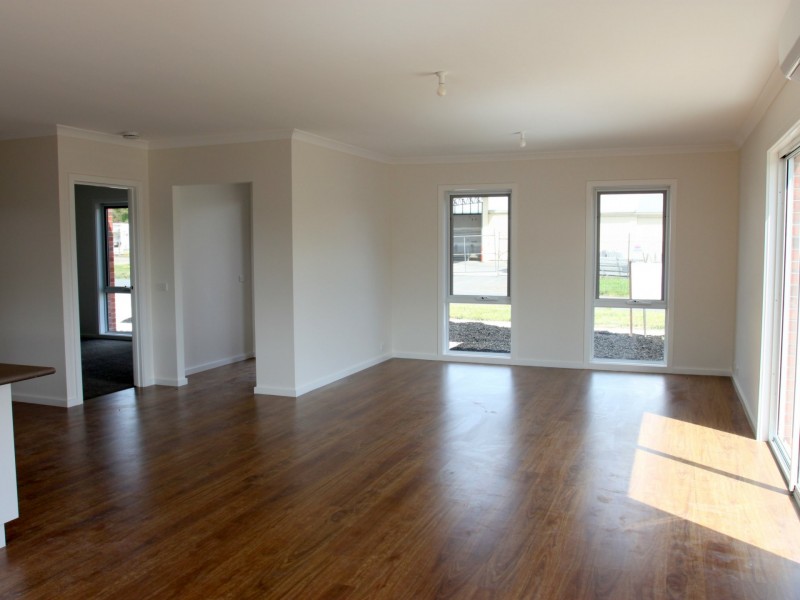 33 Johnston Street, Alexandra VIC 3714