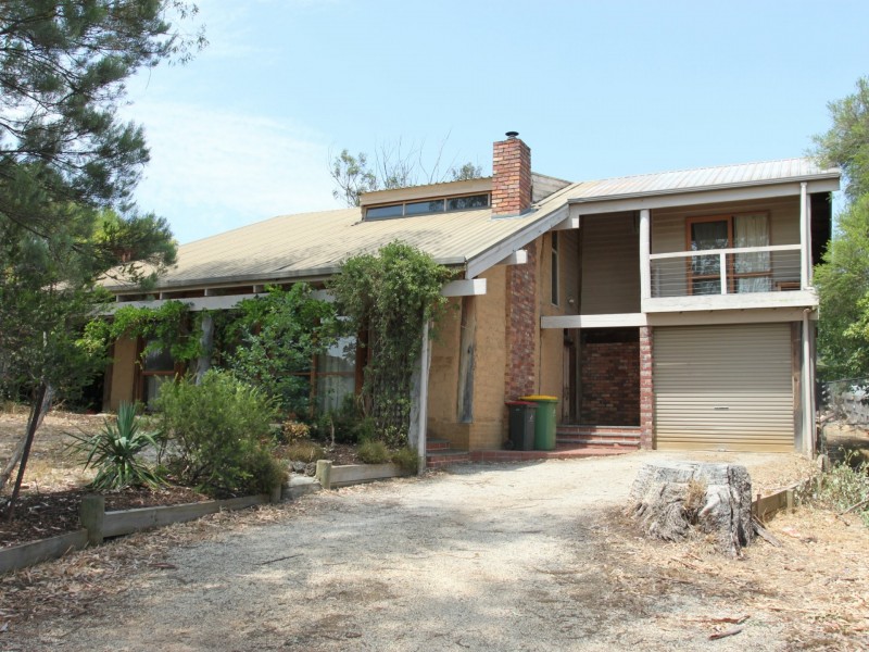 12 Pendlebury Street, Alexandra VIC 3714