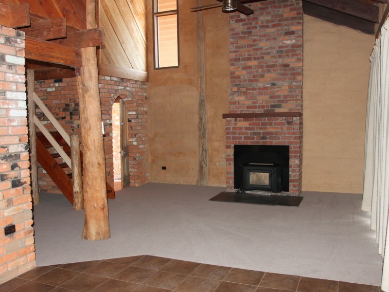 12 Pendlebury Street, Alexandra VIC 3714