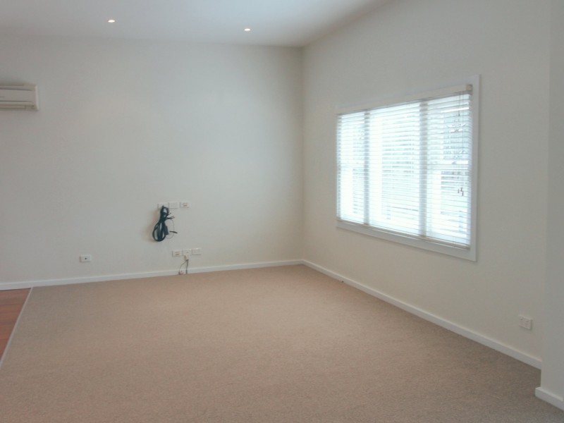 30 Thom Street, Alexandra VIC 3714