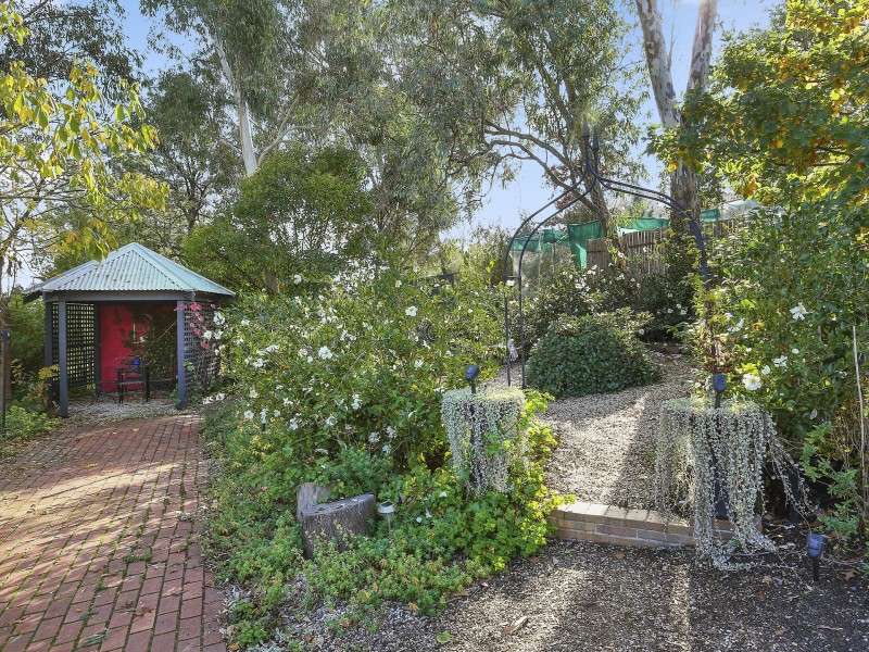 27 Villeneuve Street, Alexandra VIC 3714