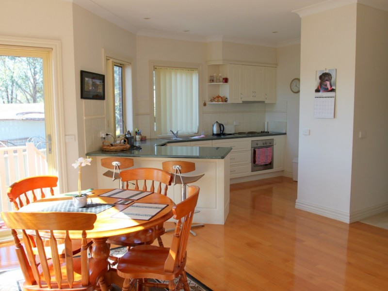 4/5 Myrtle Street, Alexandra VIC 3714