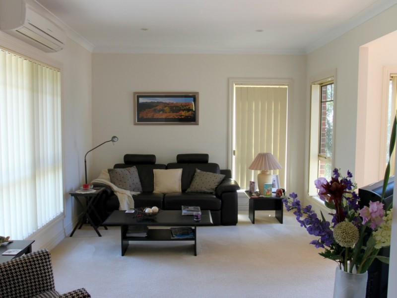 4/5 Myrtle Street, Alexandra VIC 3714
