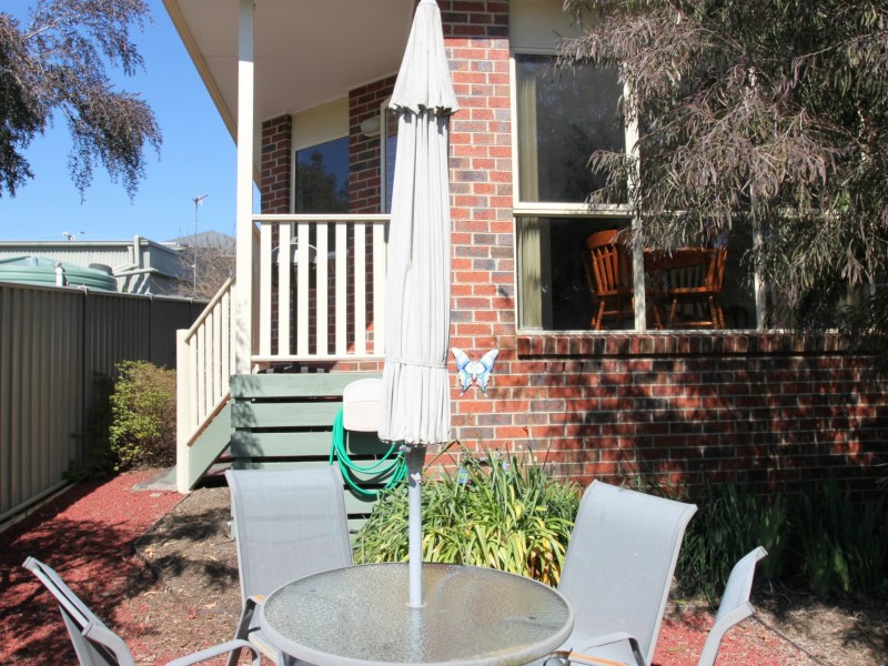 4/5 Myrtle Street, Alexandra VIC 3714