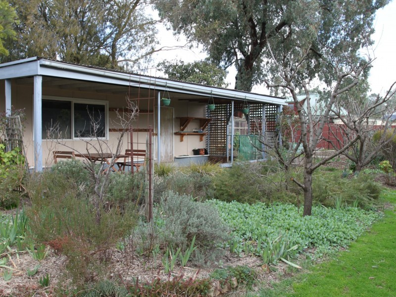 70 Bayley Street, Alexandra VIC 3714