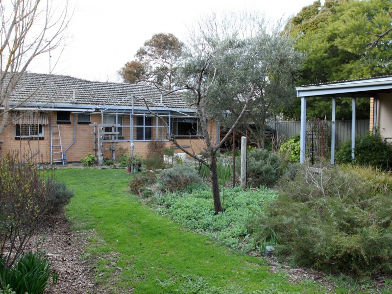 70 Bayley Street, Alexandra VIC 3714