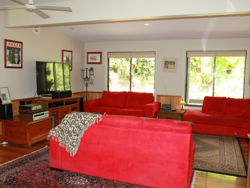 1 Mimosa Court, Buxton VIC 3711