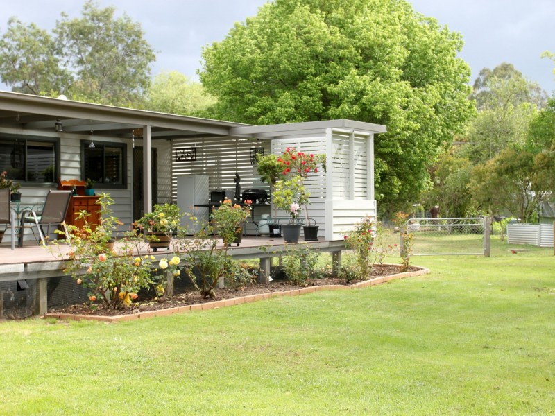 1 Mimosa Court, Buxton VIC 3711