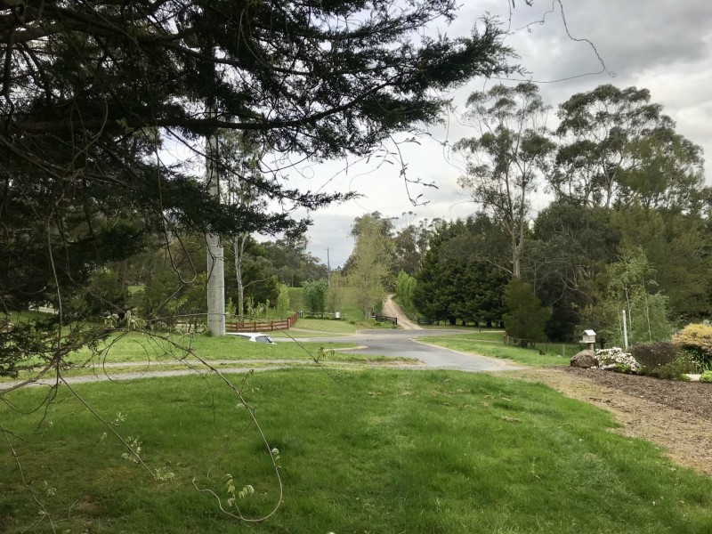 6 Cameron Close, Buxton VIC 3711