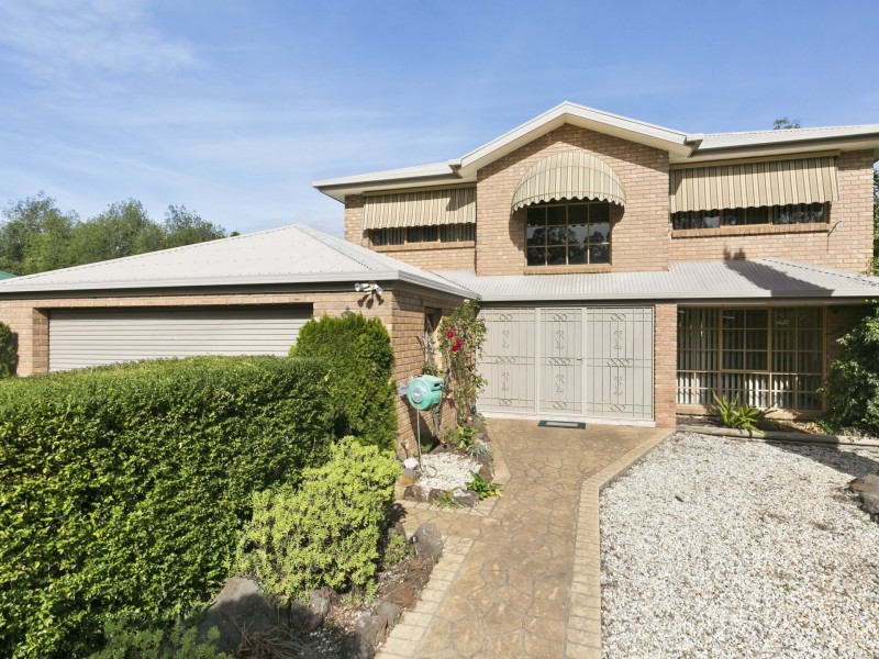 11 Creighton Court, Alexandra VIC 3714