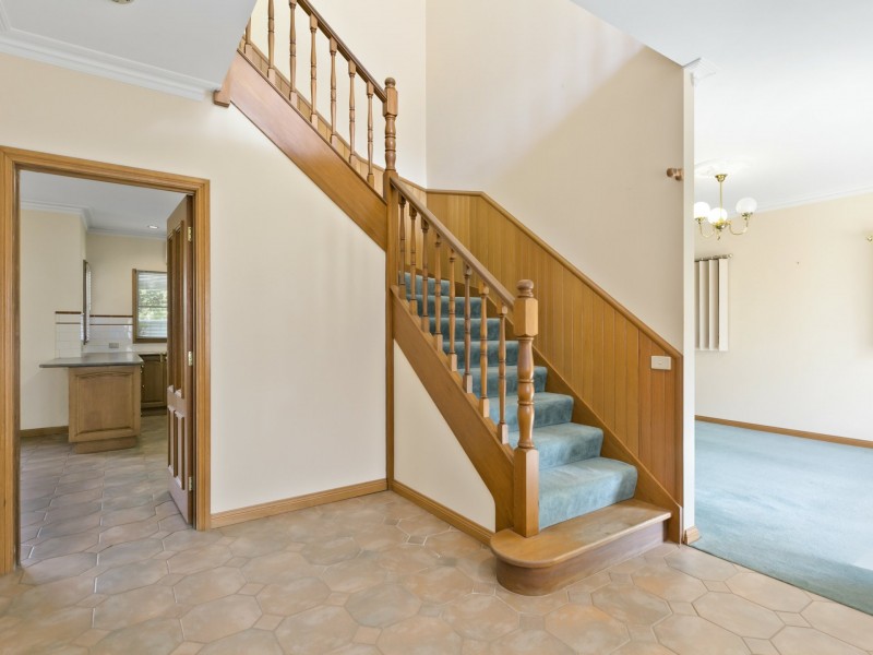 11 Creighton Court, Alexandra VIC 3714