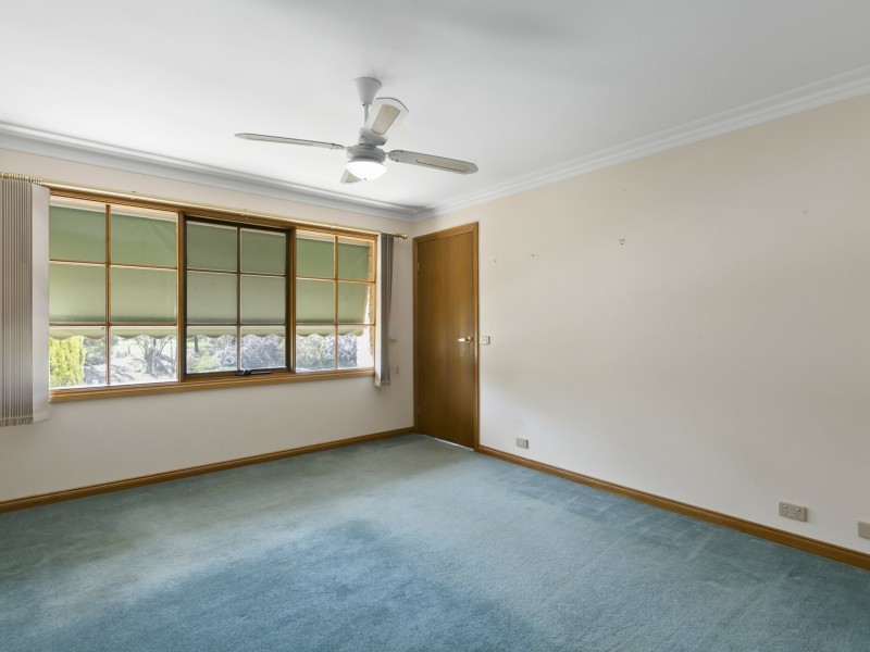 11 Creighton Court, Alexandra VIC 3714