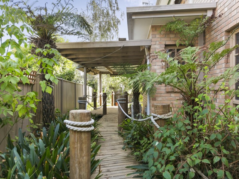 11 Creighton Court, Alexandra VIC 3714