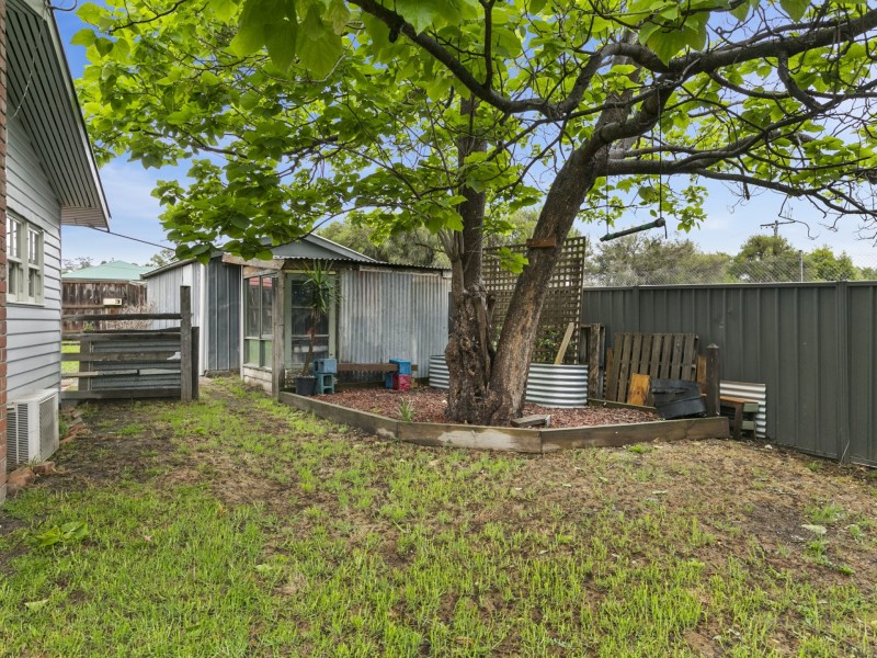 77 Nihil Street, Alexandra VIC 3714