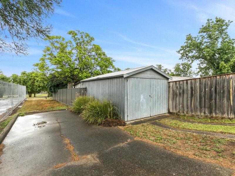 77 Nihil Street, Alexandra VIC 3714