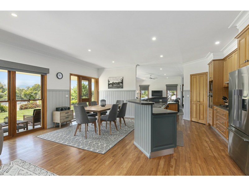 80 Edwards Road, Alexandra VIC 3714