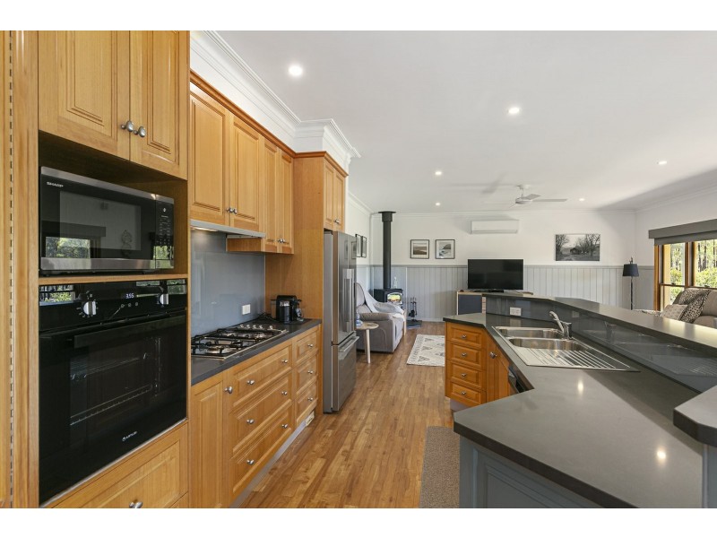 80 Edwards Road, Alexandra VIC 3714