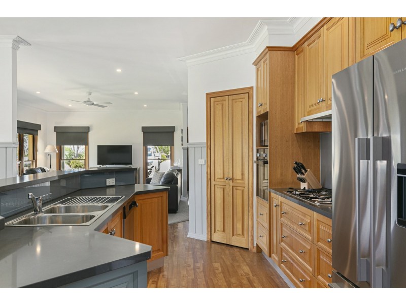 80 Edwards Road, Alexandra VIC 3714