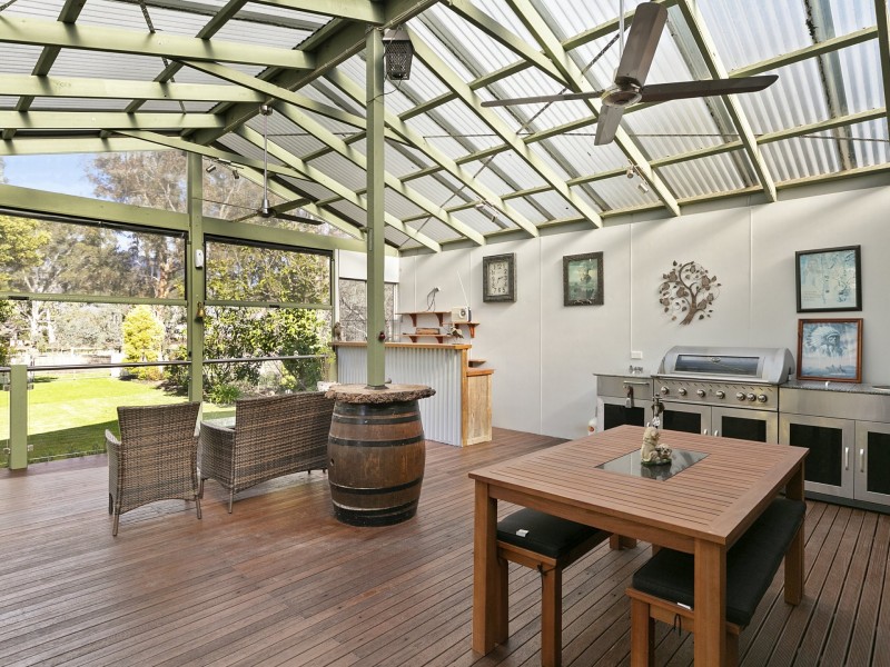 7 Shaw Avenue, Eildon VIC 3713