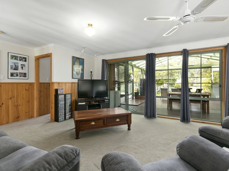 7 Shaw Avenue, Eildon VIC 3713