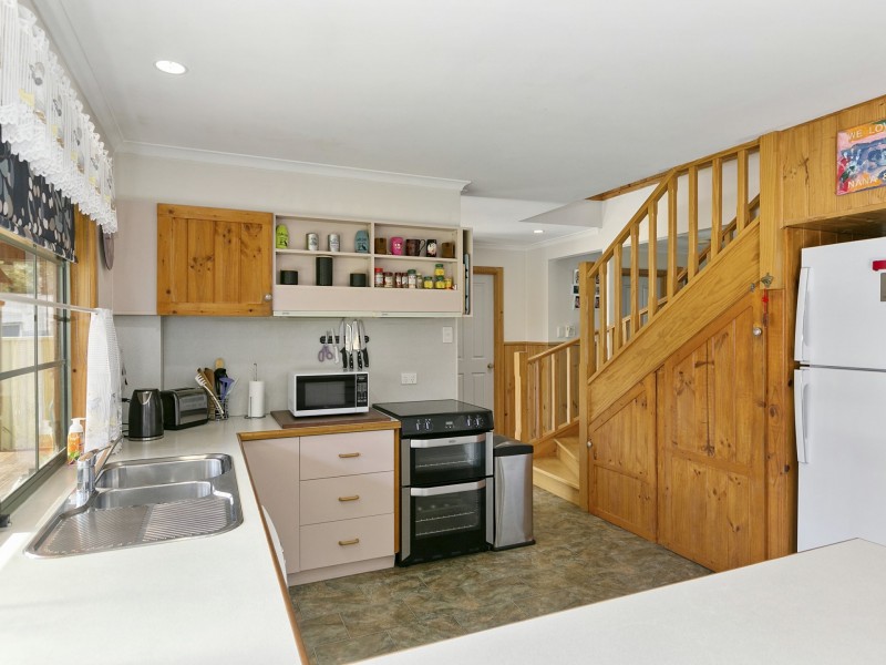 7 Shaw Avenue, Eildon VIC 3713