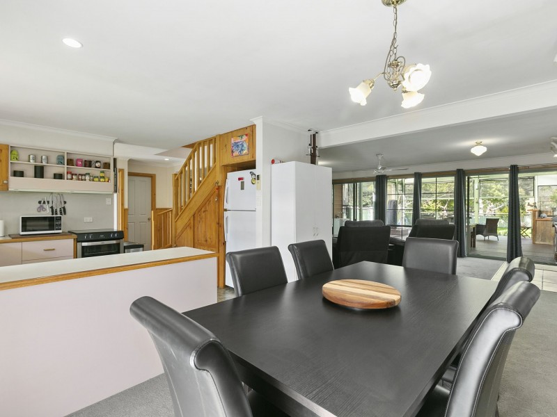 7 Shaw Avenue, Eildon VIC 3713