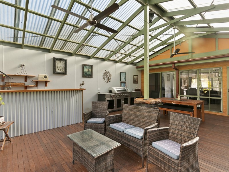 7 Shaw Avenue, Eildon VIC 3713