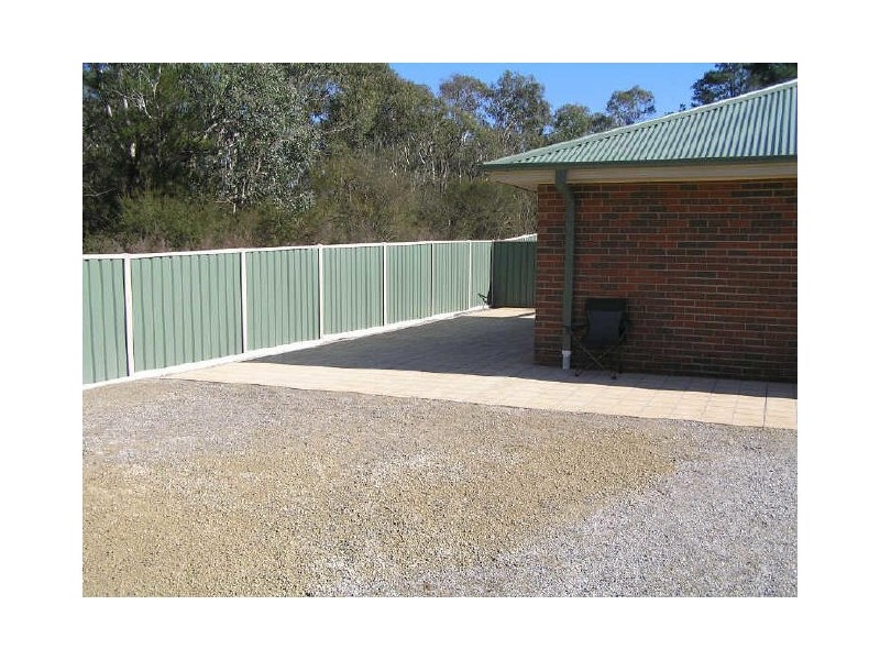 6/2 Riverside Drive, Eildon VIC 3713