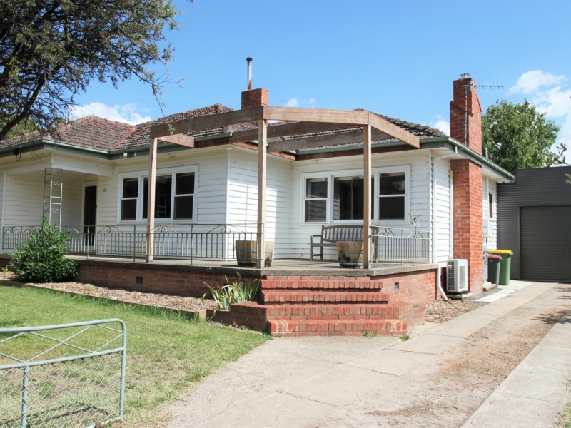 30 Bayley Street, Alexandra VIC 3714