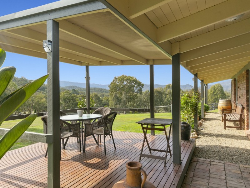 39 Skyline Road, Eildon VIC 3713