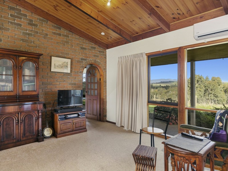 23 Old Fawcett Road, Alexandra VIC 3714