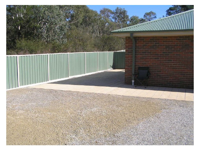 6/2 Riverside Drive, Eildon VIC 3713