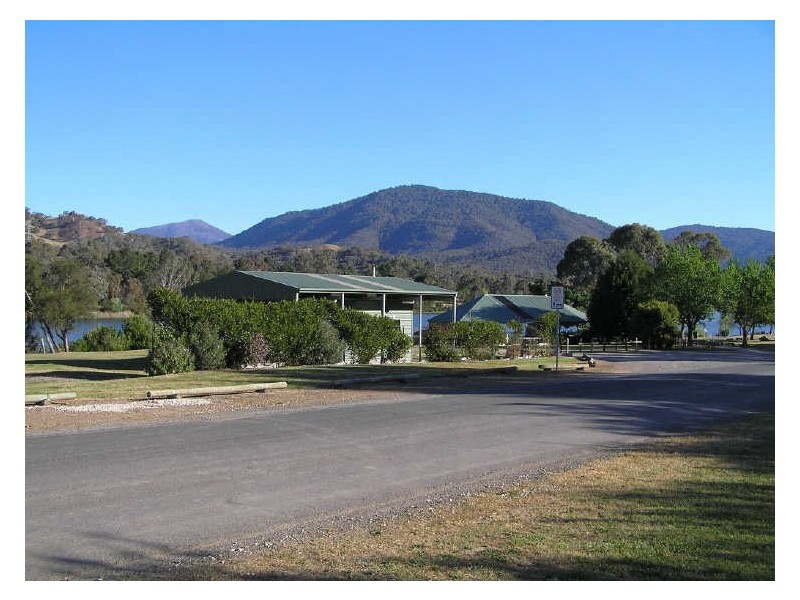 6/2 Riverside Drive, Eildon VIC 3713