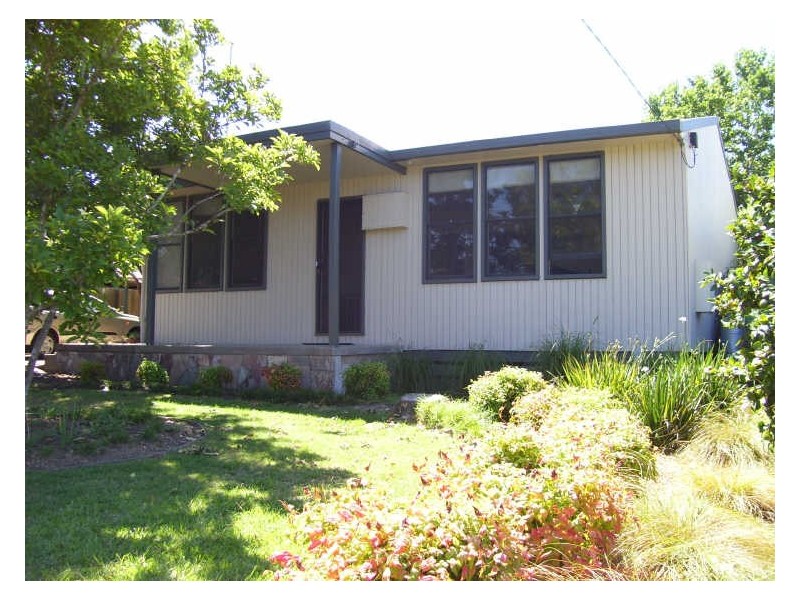 26 Tenth Street, Eildon VIC 3713