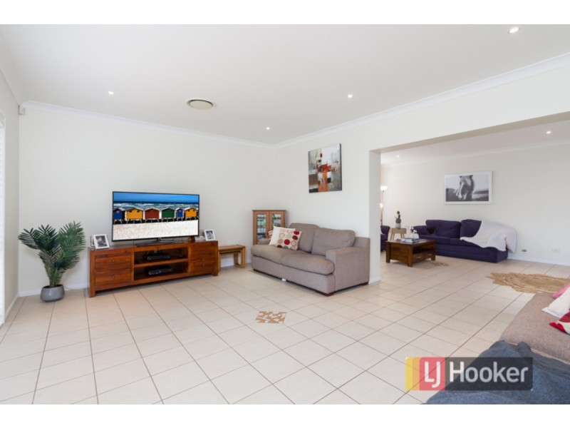 1 Briarwood Avenue, Glenmore Park NSW 2745