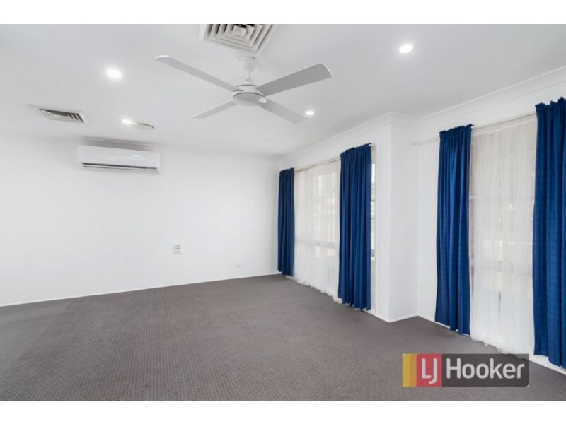 2 Aquilina Drive, Plumpton NSW 2761