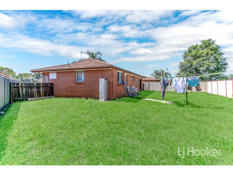 4 Derek Place, Hassall Grove NSW 2761