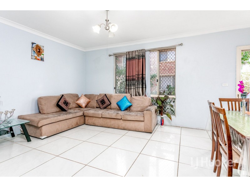 8/31-33 Derby Street, Rooty Hill NSW 2766