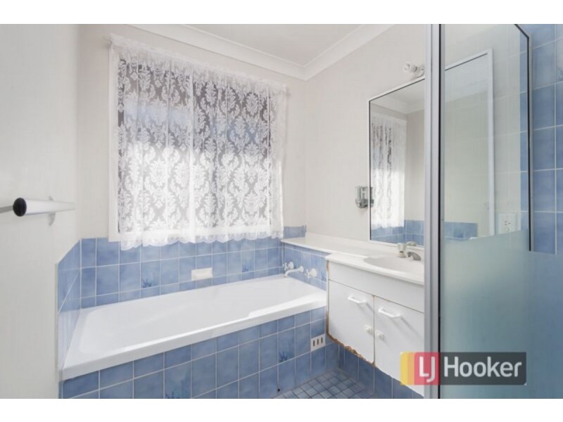 21 Alroy Crescent, Hassall Grove NSW 2761