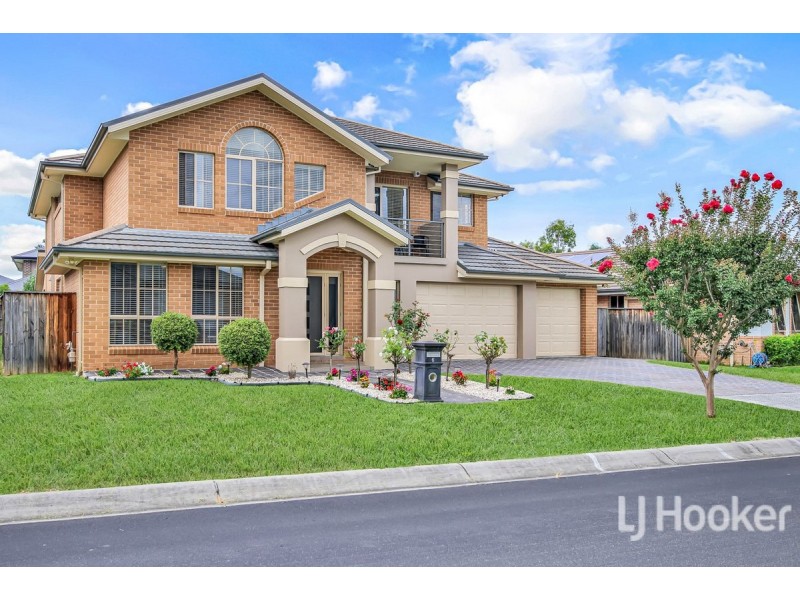 6 Sarazen Place, Colebee NSW 2761