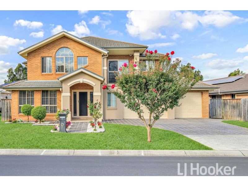 6 Sarazen Place, Colebee NSW 2761