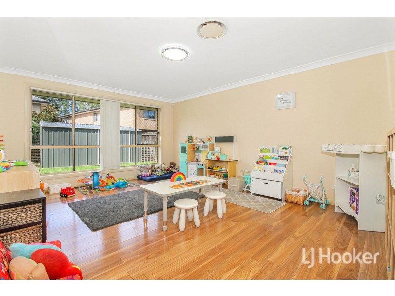 6 Sarazen Place, Colebee NSW 2761