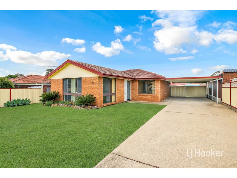 17 Galatea Street, Plumpton NSW 2761
