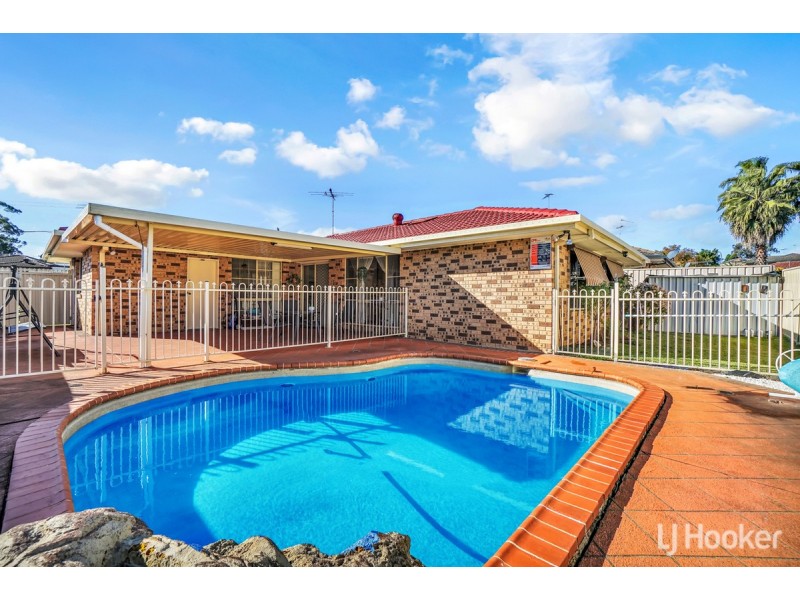 74 Beaconsfield Road, Rooty Hill NSW 2766