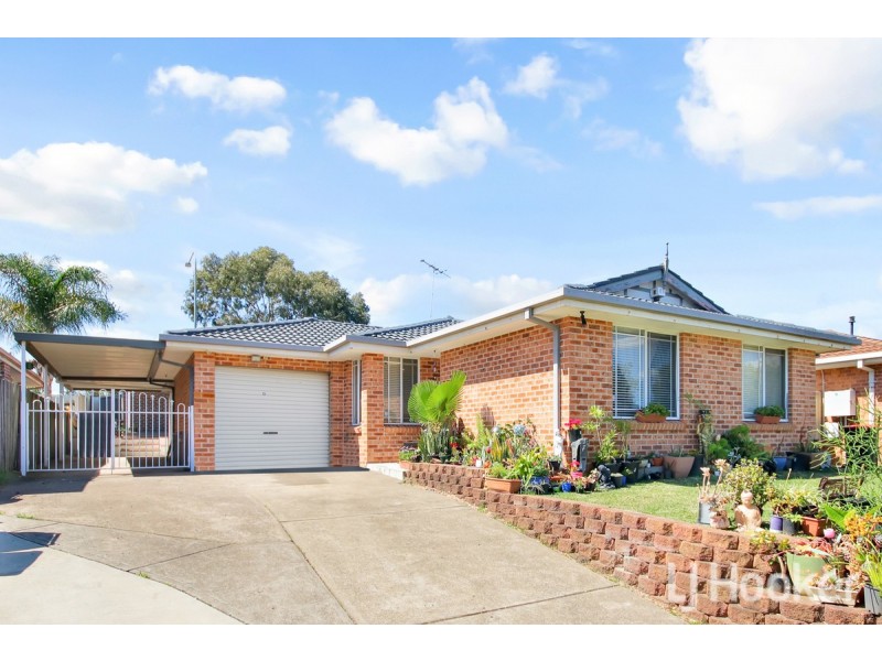 24 Rotuma Street, Oakhurst NSW 2761