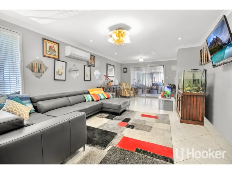 24 Rotuma Street, Oakhurst NSW 2761