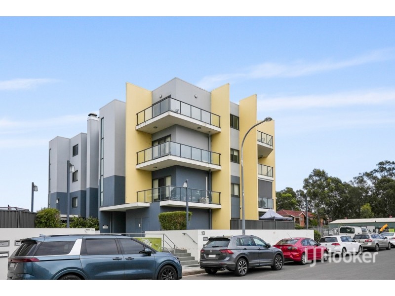 25/1B Premier Lane, Rooty Hill NSW 2766